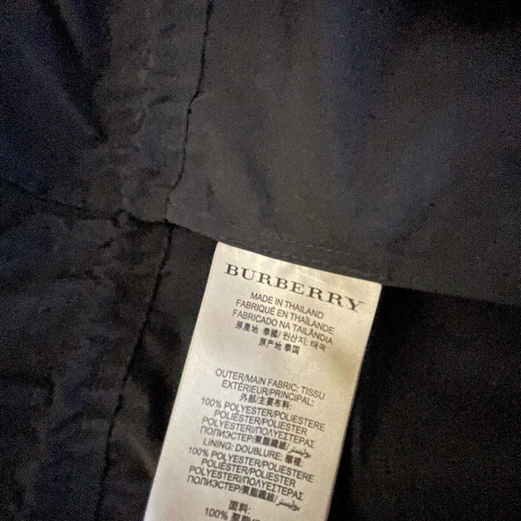 Burberry rain jacket with removable hood - Picture 3 of 3